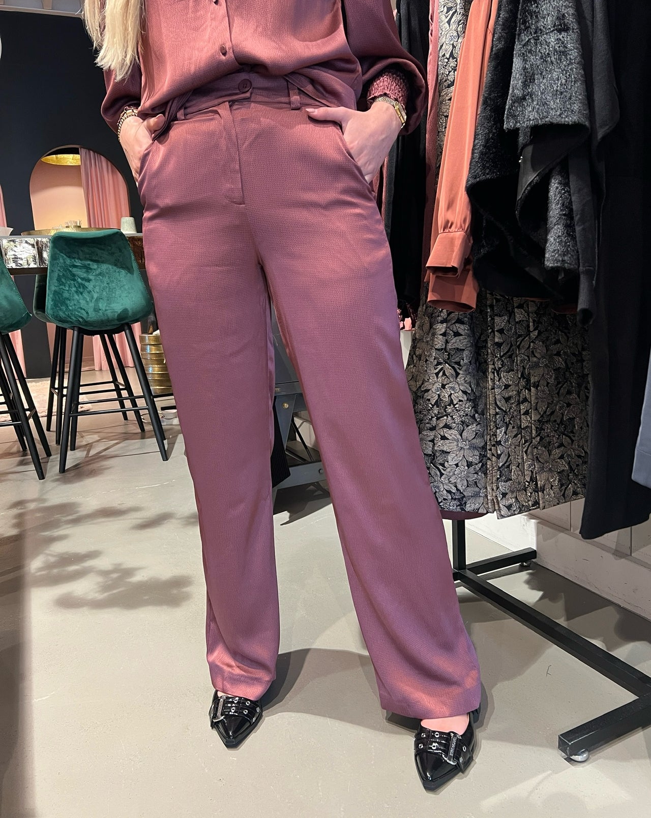 Amaya Amsterdam Bellini pants old purple